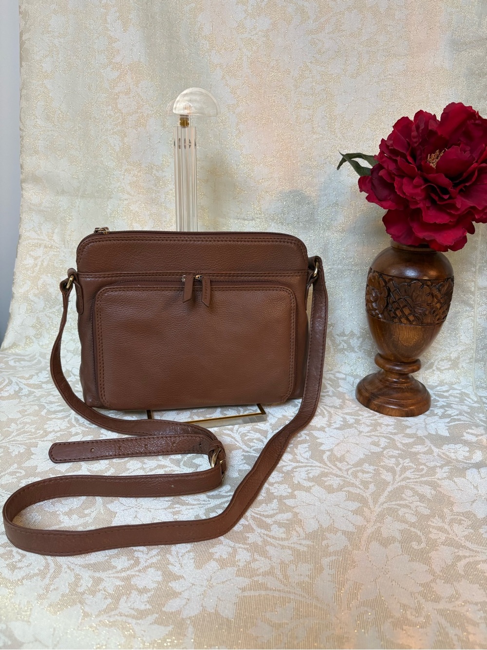 Levenger Brown Leather Messenger Crossbody Bag